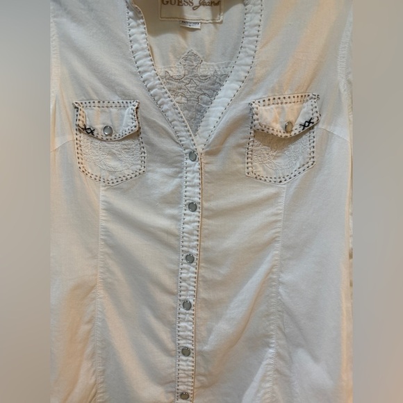 Vintage Guess Jeans White Snap Button Up Embroidered Cross Design moto goth - Picture 14 of 14
